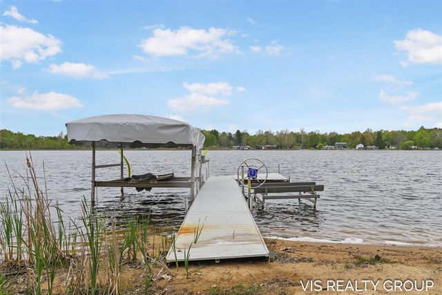 46611 Vine Avenue, Bloomingdale, MI 49026