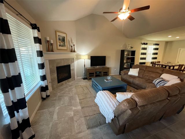 17626 Desmond Street, Humble, TX 77346