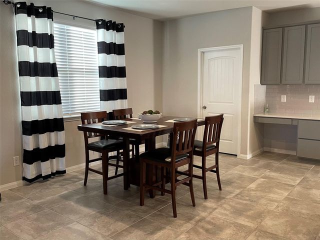 17626 Desmond Street, Humble, TX 77346