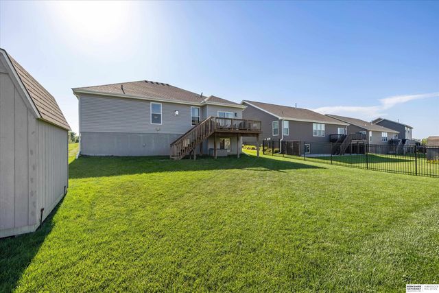 12015 S 212th Street, Gretna, NE 68028