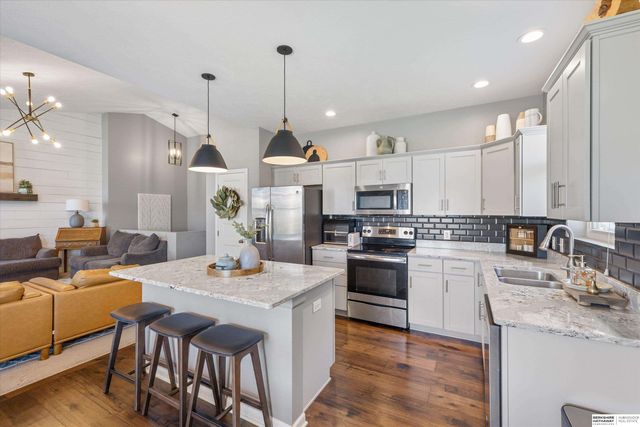 12015 S 212th Street, Gretna, NE 68028