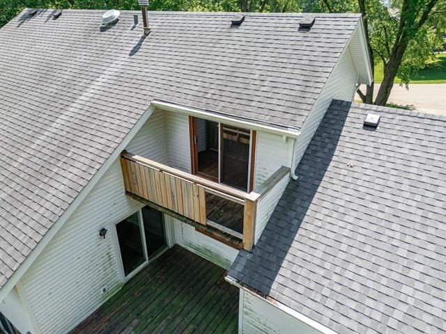 8231 Highview Drive, Winnebago, IL 61088