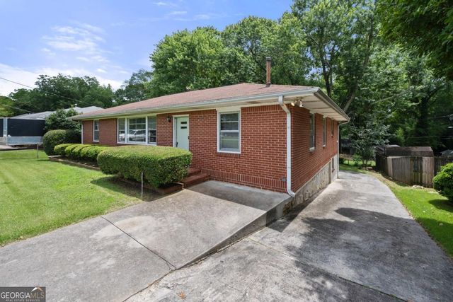 135 5th Avenue, Jonesboro, GA 30236