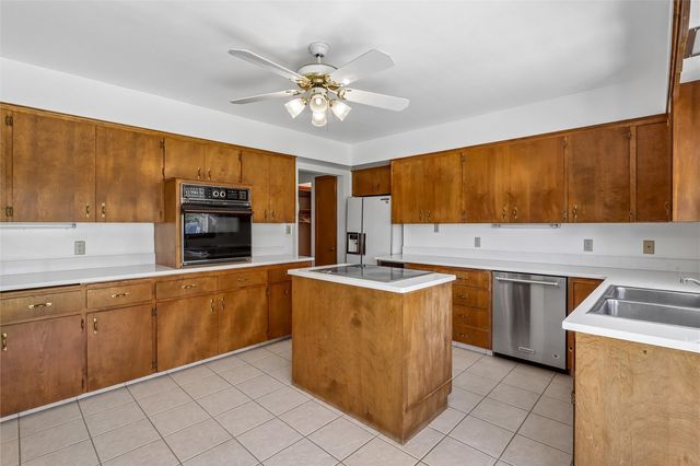 265 Lamplite Lane SE, Cedar Rapids, IA 52403