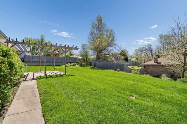 265 Lamplite Lane SE, Cedar Rapids, IA 52403