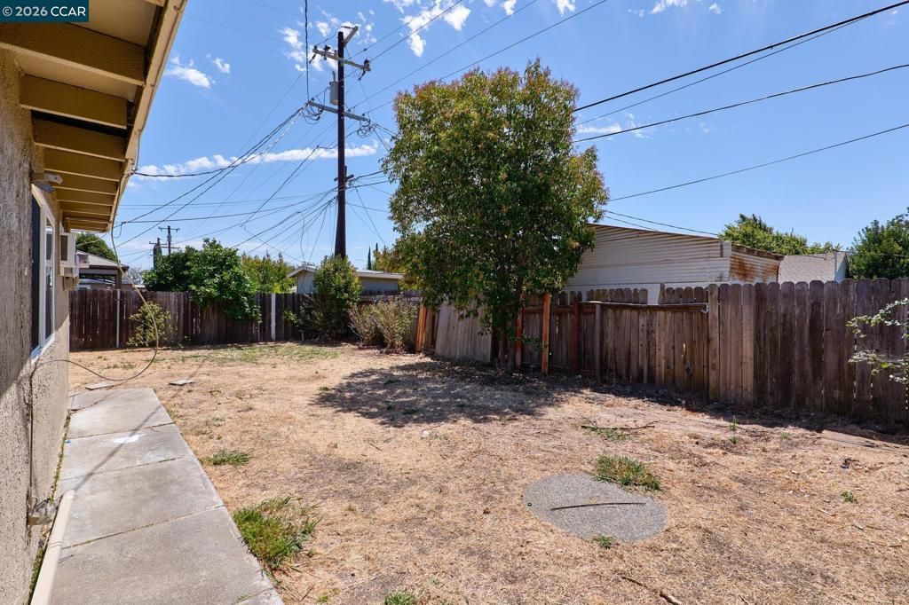 Image 22 of property listing at 1737 Kentucky St, Fairfield, CA 94533