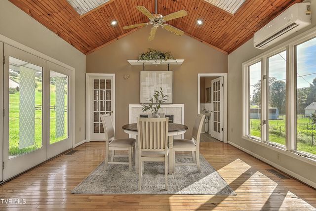 15497 Porterfield Highway, Abingdon, VA 24210