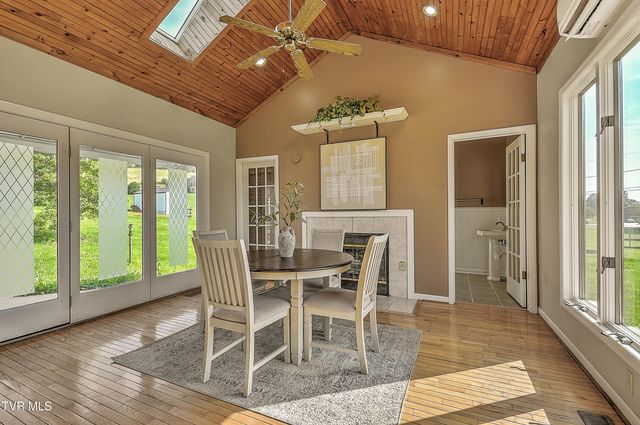 15497 Porterfield Highway, Abingdon, VA 24210