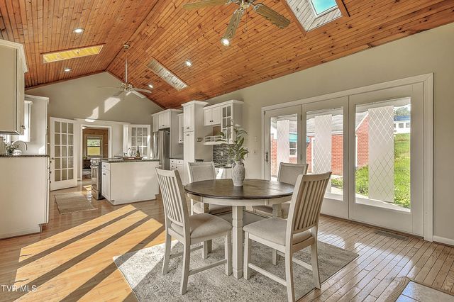 15497 Porterfield Highway, Abingdon, VA 24210