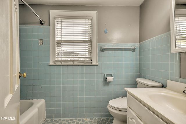 15497 Porterfield Highway, Abingdon, VA 24210