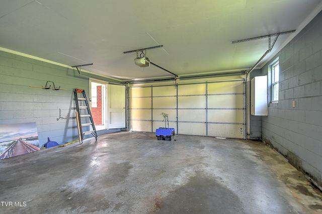 15497 Porterfield Highway, Abingdon, VA 24210