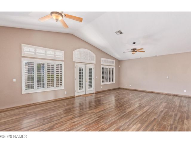 1302 E Captain Dreyfus Avenue, Phoenix, AZ 85022