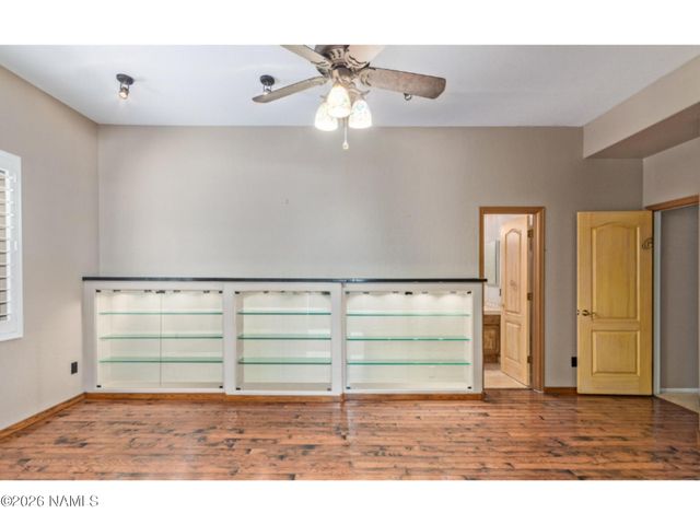 1302 E Captain Dreyfus Avenue, Phoenix, AZ 85022