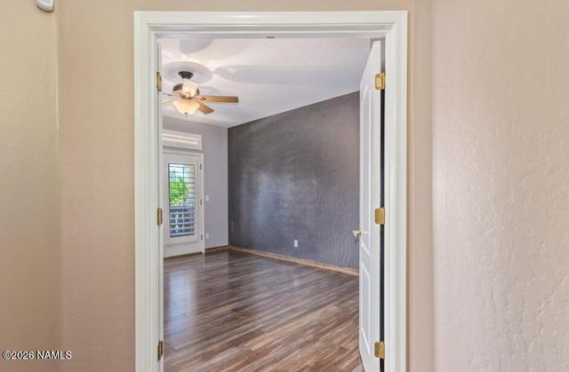 1302 E Captain Dreyfus Avenue, Phoenix, AZ 85022