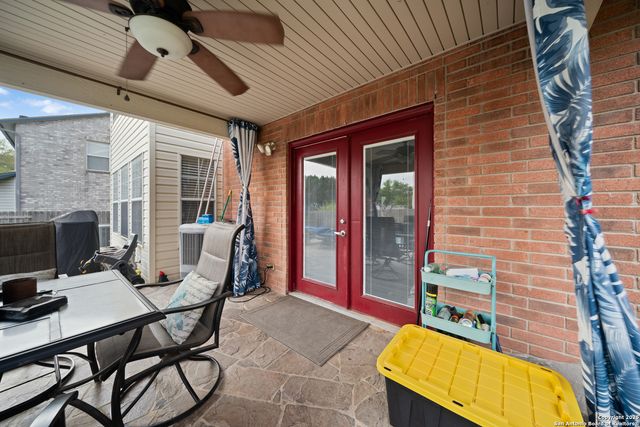 1636 Yucca Park, Schertz, TX 78154