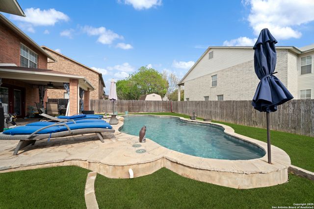 1636 Yucca Park, Schertz, TX 78154