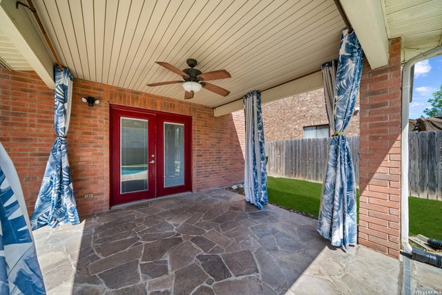 1636 Yucca Park, Schertz, TX 78154