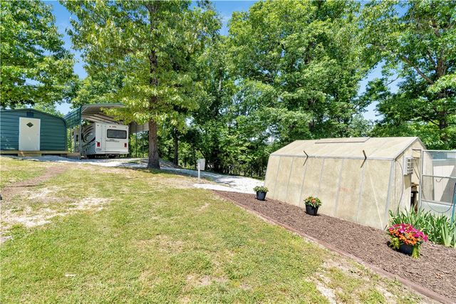 8250 Wills Court, Rogers, AR 72756