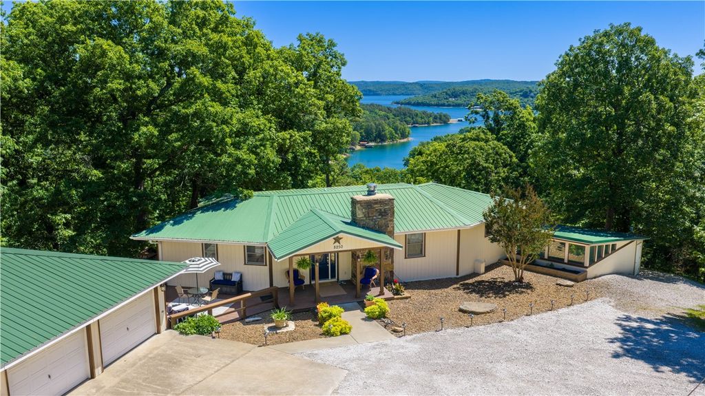 8250 Wills Court, Rogers, AR 72756