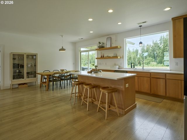 560 PARK Rd, Winlock, WA 98596