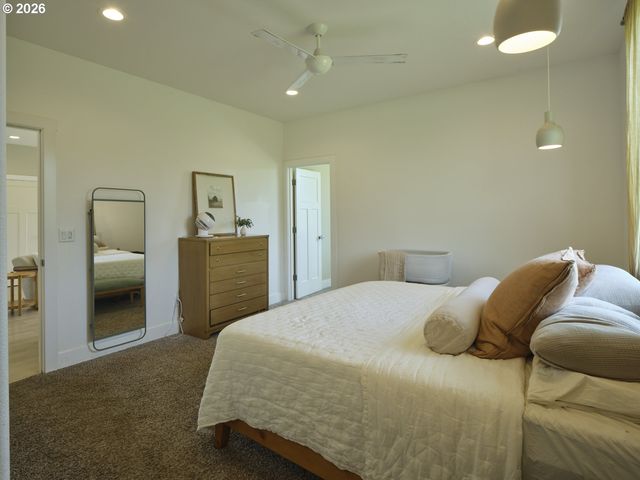 560 PARK Rd, Winlock, WA 98596
