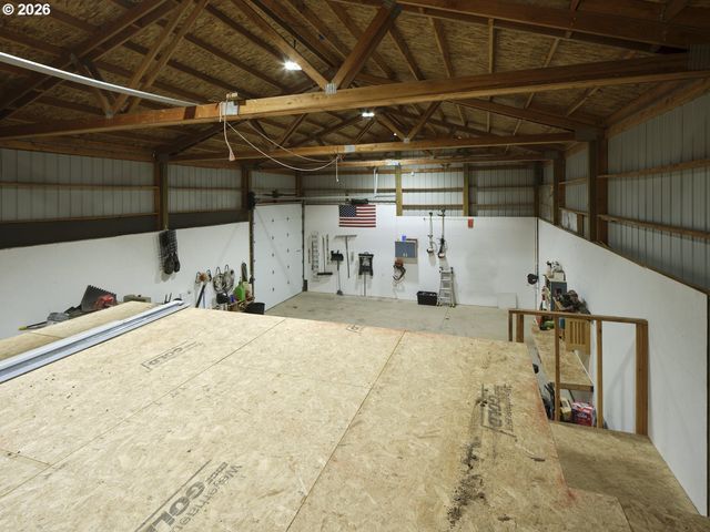 560 PARK Rd, Winlock, WA 98596