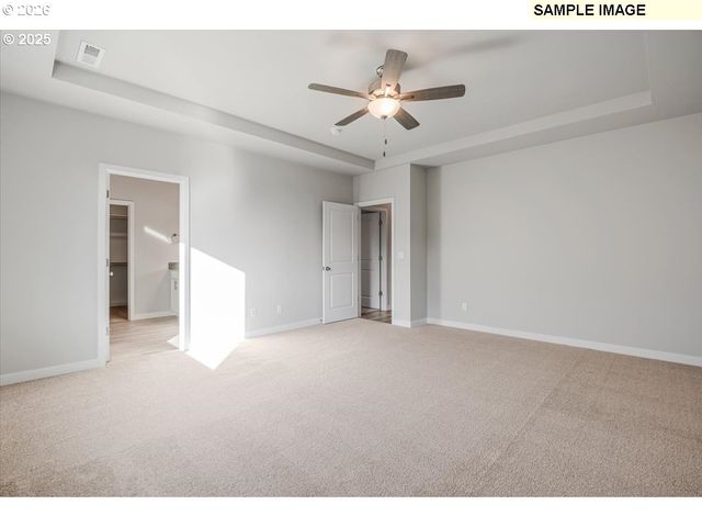 619 S 5th St, Carlton, OR 97111