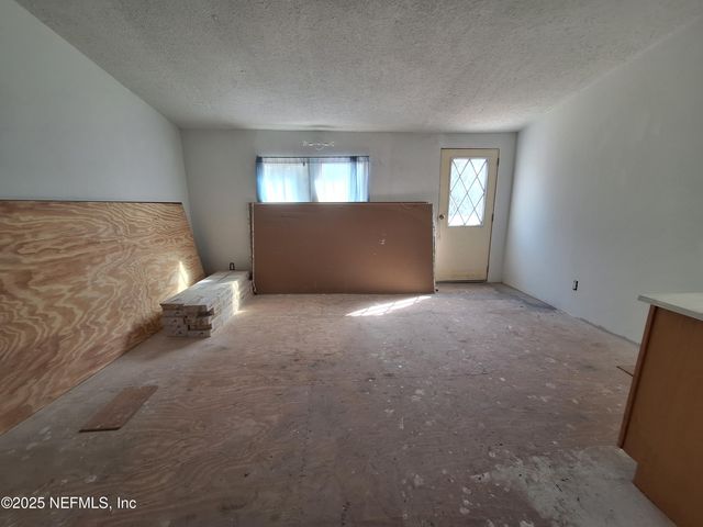 601 HOOVER Road, Palatka, FL 32177