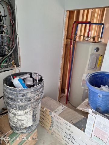 601 HOOVER Road, Palatka, FL 32177