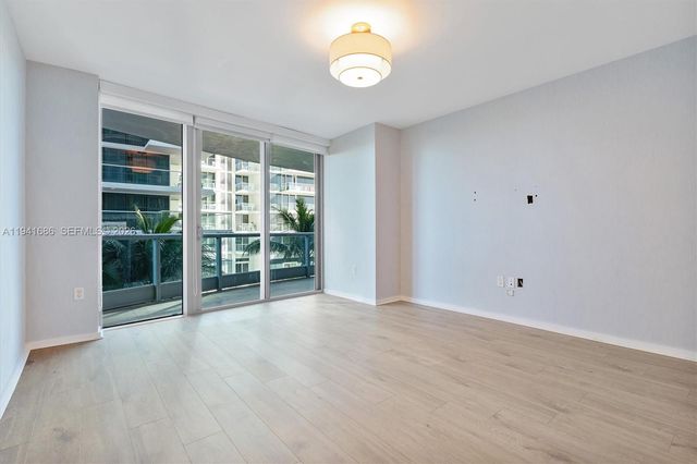 9401 Collins Ave 505, Surfside, FL 33154