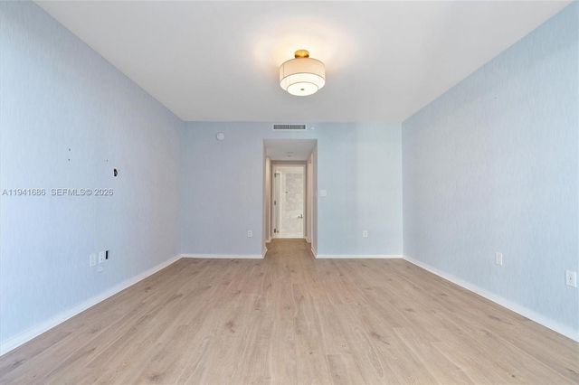 9401 Collins Ave 505, Surfside, FL 33154