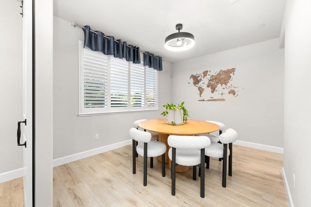 7527 Country Oaks Ln, Orangevale, CA 95662