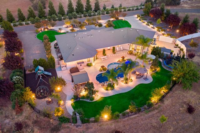7527 Country Oaks Ln, Orangevale, CA 95662