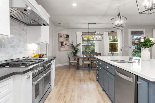 7527 Country Oaks Ln, Orangevale, CA 95662