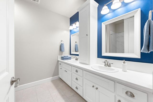 7527 Country Oaks Ln, Orangevale, CA 95662
