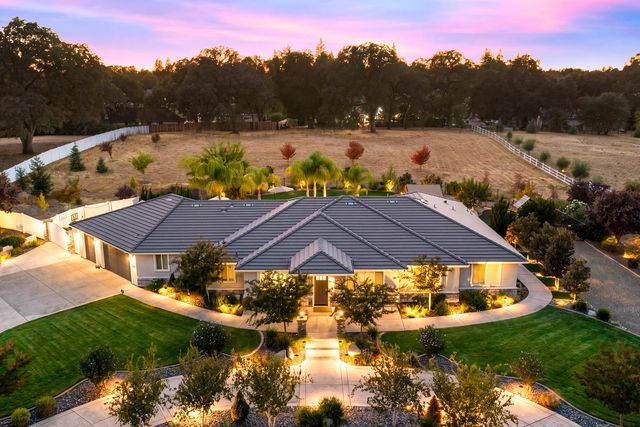 7527 Country Oaks Ln, Orangevale, CA 95662