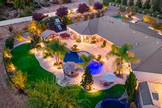 7527 Country Oaks Ln, Orangevale, CA 95662