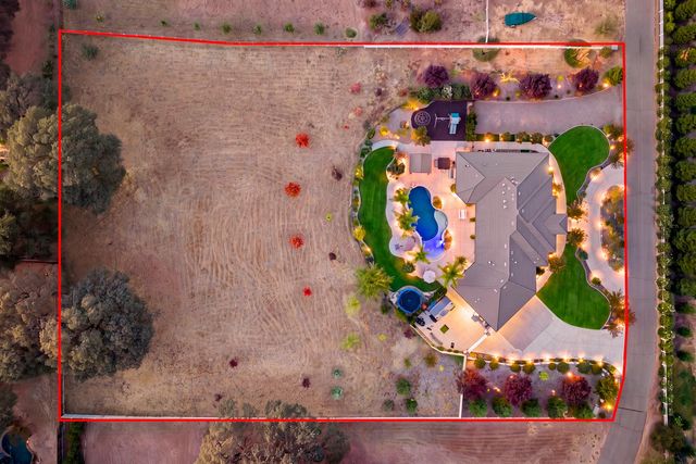7527 Country Oaks Ln, Orangevale, CA 95662
