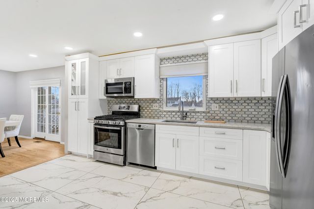 104 Pear Street, Oakhurst, NJ 07755