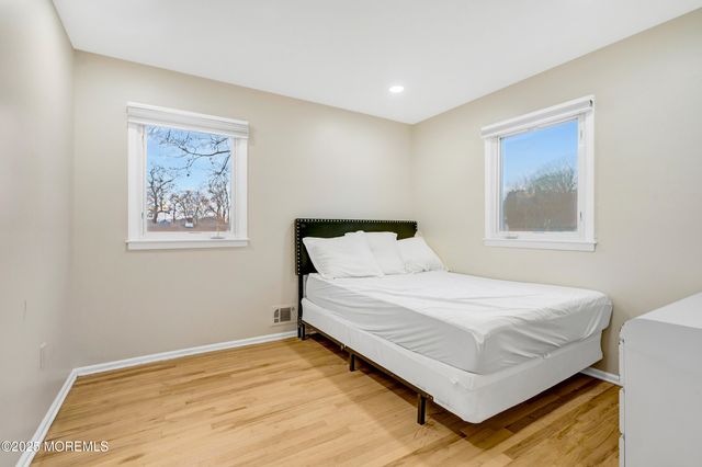 104 Pear Street, Oakhurst, NJ 07755