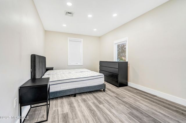 104 Pear Street, Oakhurst, NJ 07755