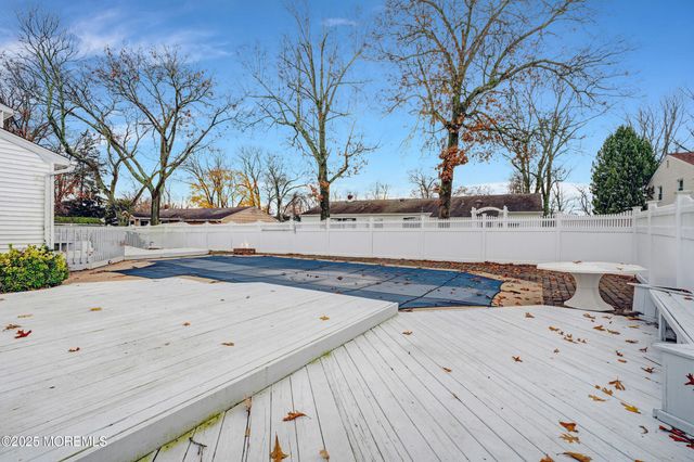 104 Pear Street, Oakhurst, NJ 07755