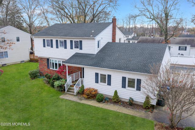 104 Pear Street, Oakhurst, NJ 07755