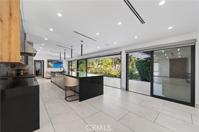 20431 Germain, Chatsworth (los Angeles), CA 91311