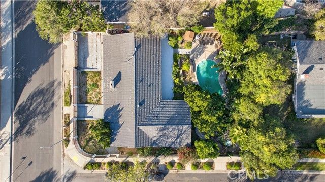 20431 Germain, Chatsworth (los Angeles), CA 91311