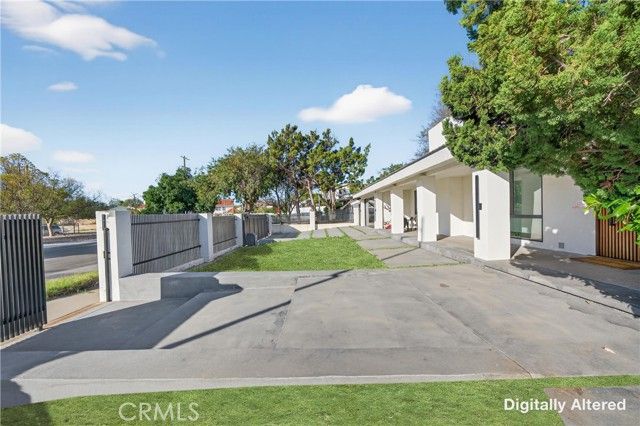 20431 Germain, Chatsworth (los Angeles), CA 91311