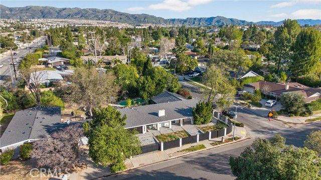 20431 Germain, Chatsworth (los Angeles), CA 91311