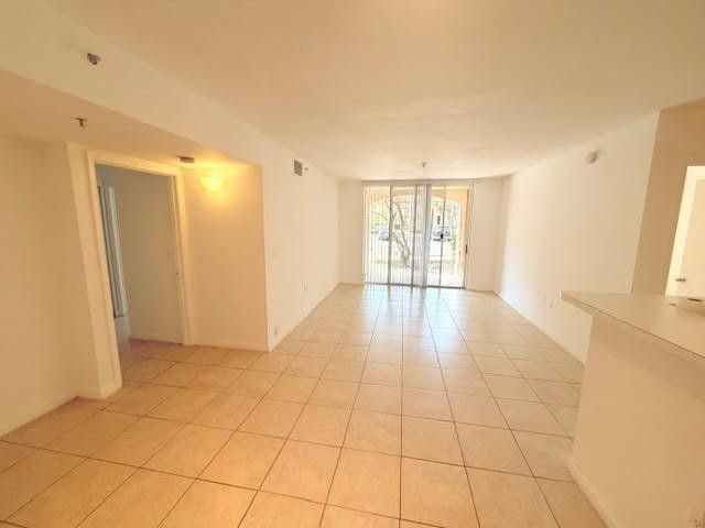 2011 Renaissance Boulevard 103, Miramar, FL 33025