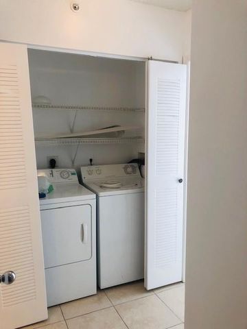 2011 Renaissance Boulevard 103, Miramar, FL 33025