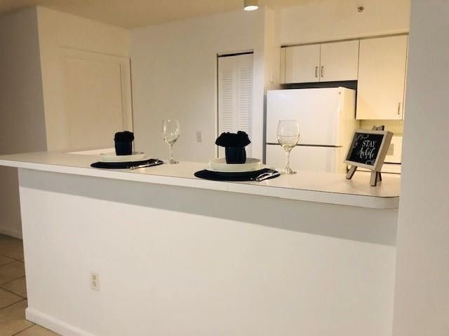 2011 Renaissance Boulevard 103, Miramar, FL 33025